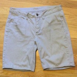 Women’s Lee Gray Short